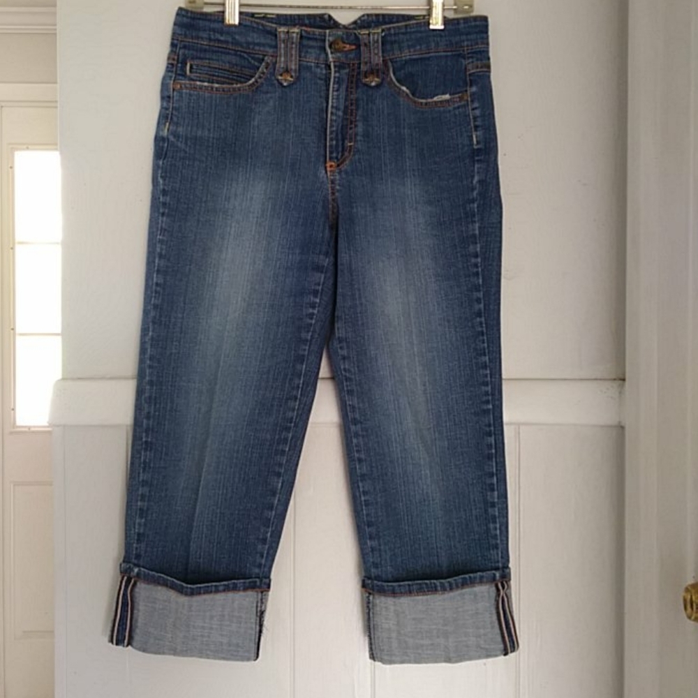 Jeanstar high waist wide-cuff capri jeans